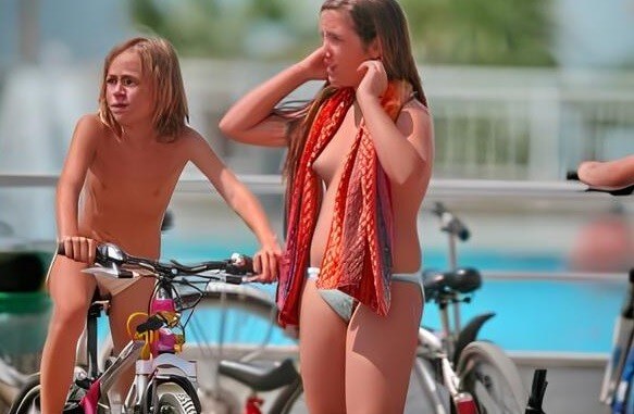 Water Locations Photo Set 3 - nudism and naturism