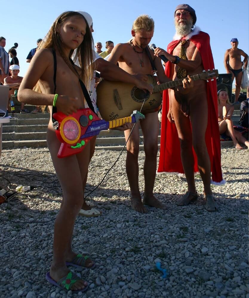 Naturist Beach Contests photos - nudism and naturism