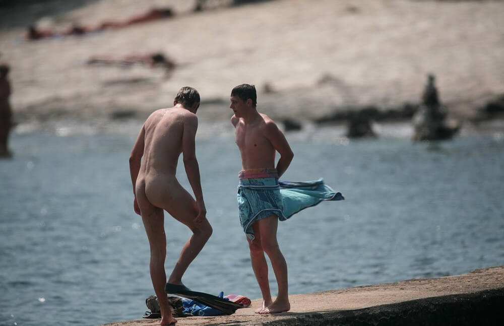 Nudists Boys - Water Prep On The Ledge - nudism and naturism