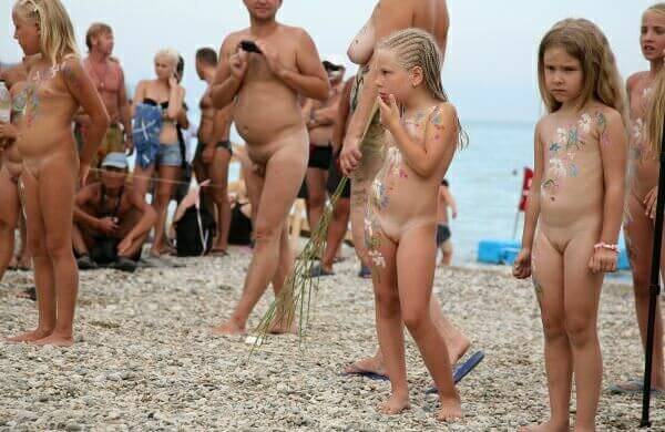 Nudism photo gallery # 1 - nudism and naturism