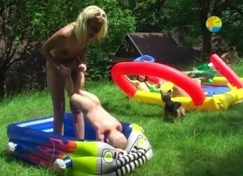 Naturist Freedom: Not only Skipping Ropes - nudism and naturism
