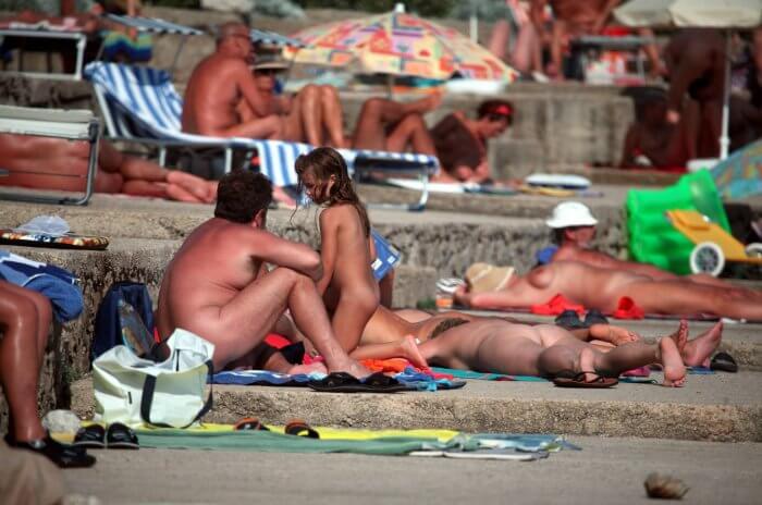 Passing Through Shores photo - nudism and naturism