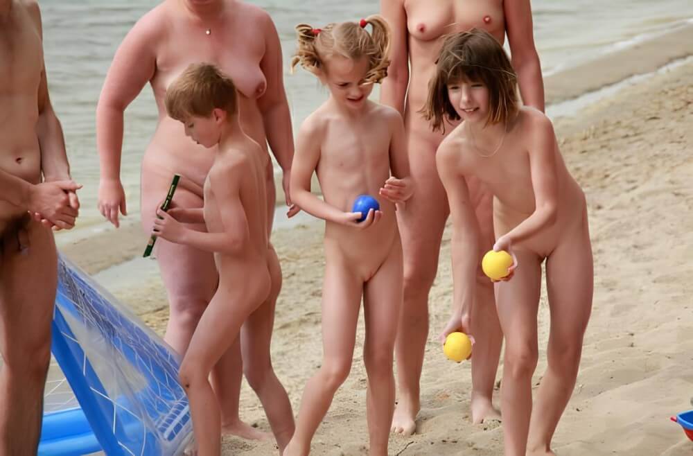 Lezero family games big gallery - nudism and naturism