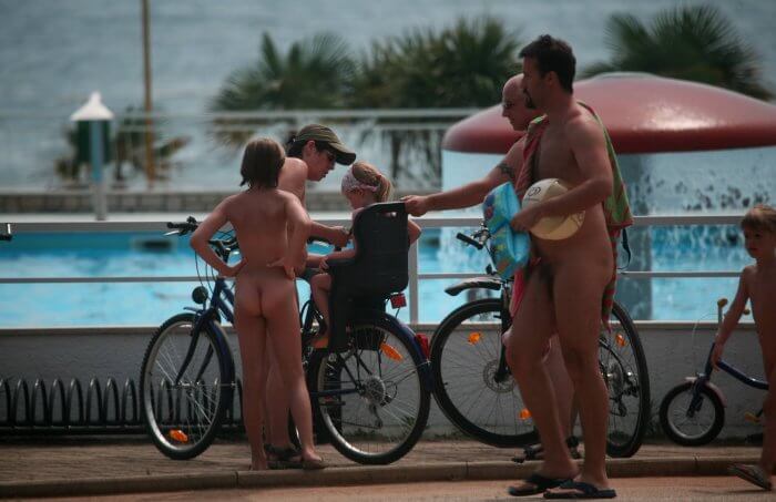 Freedom on two wheels: how cycling and hiking enrich the lives of nudists - nudism and naturism