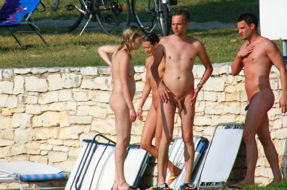 Ula FKK Couples Profile pics - nudism and naturism