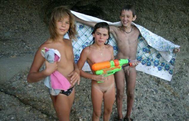 Naturism photo gallery # 33 - nudism and naturism