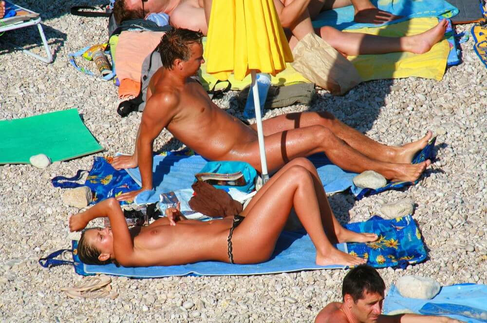 Ula FKK Bikini Couples Day pics - nudism and naturism