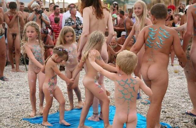Large photo gallery nudism - nudism and naturism
