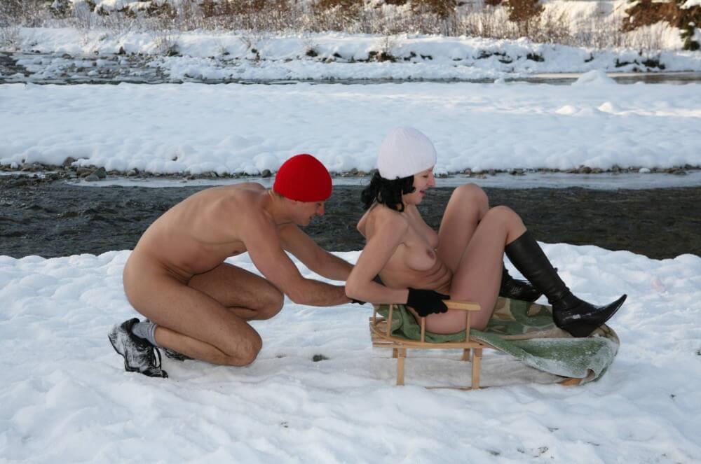 Naturist Girl Snow Day Couples Sled pics - nudism and naturism