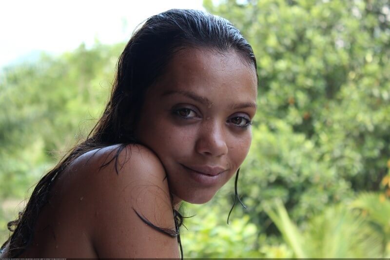 Tropical activities 1-25 gallery - nudism and naturism