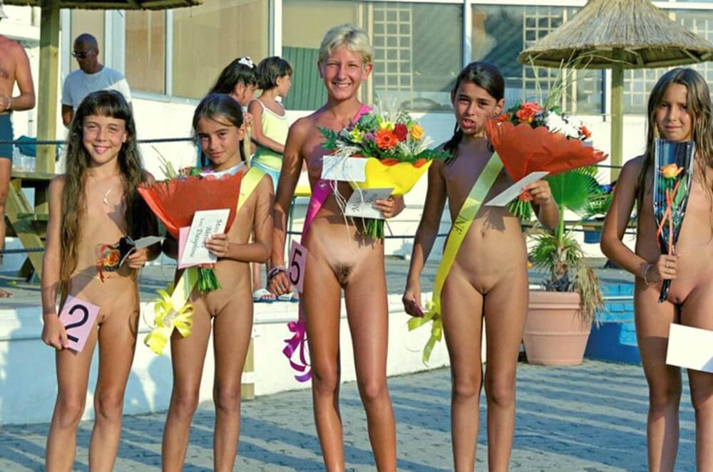 Beauty contest FR photos - nudism and naturism