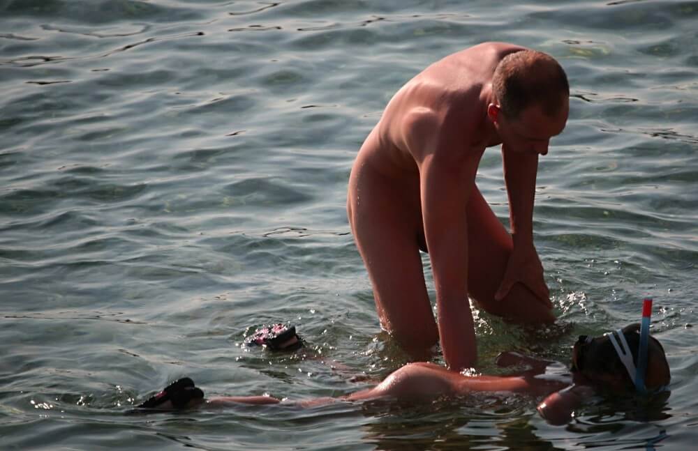 Father Floats His Daughter pics - nudism and naturism