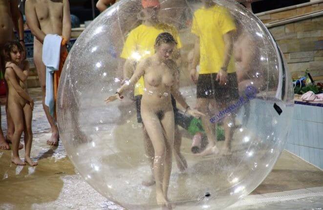 Holiday in the pool photos - nudism and naturism