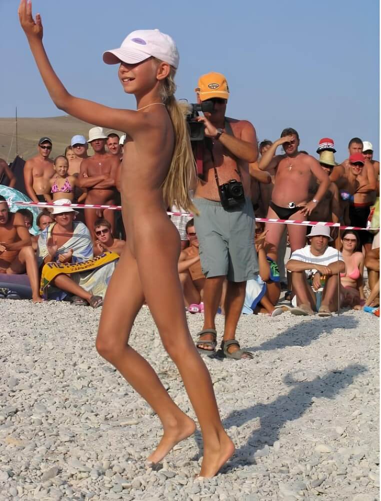 Holiday of the Neptune photos - nudism and naturism