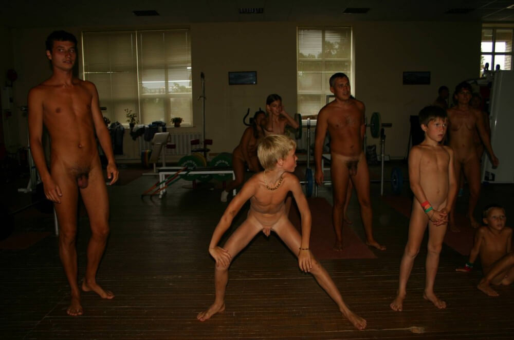 Family Gym Nudist Stretch pics - nudism and naturism
