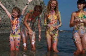 A Mediterranean Crag photos - nudism and naturism