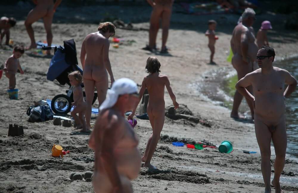Jr Coastal Beach Paradise pics - nudism and naturism
