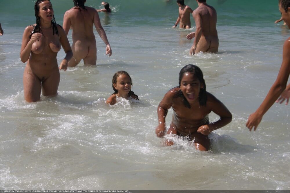 Brazil naturism photo set 4 - nudism and naturism
